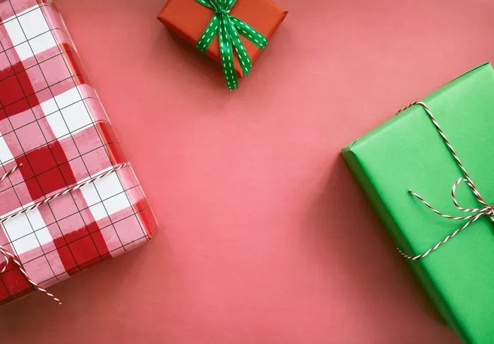 Choosing a Simple Setup for Gift Wrapping